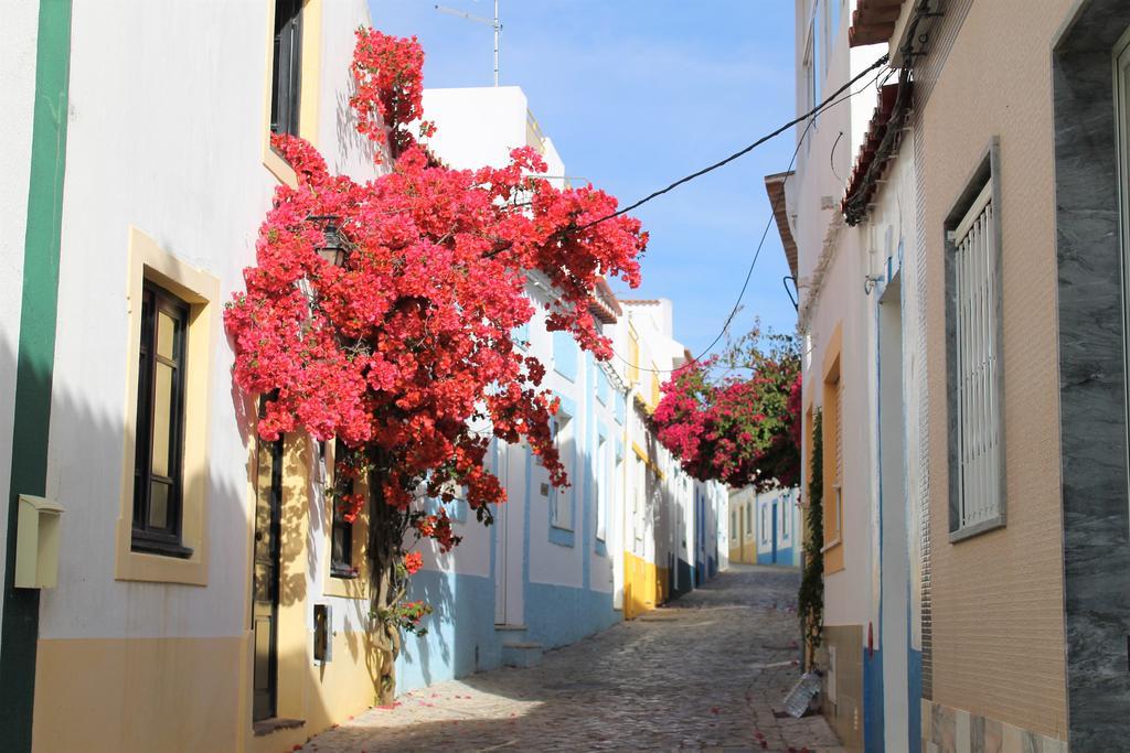 Apartamentos Turisticos Praia Grande Ferragudo  Bagian luar foto
