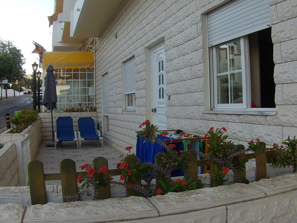 Apartamentos Turisticos Praia Grande Ferragudo  Bagian luar foto
